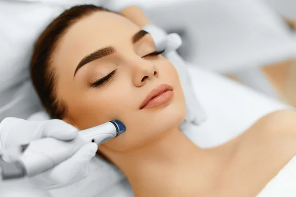 Hydrafacial